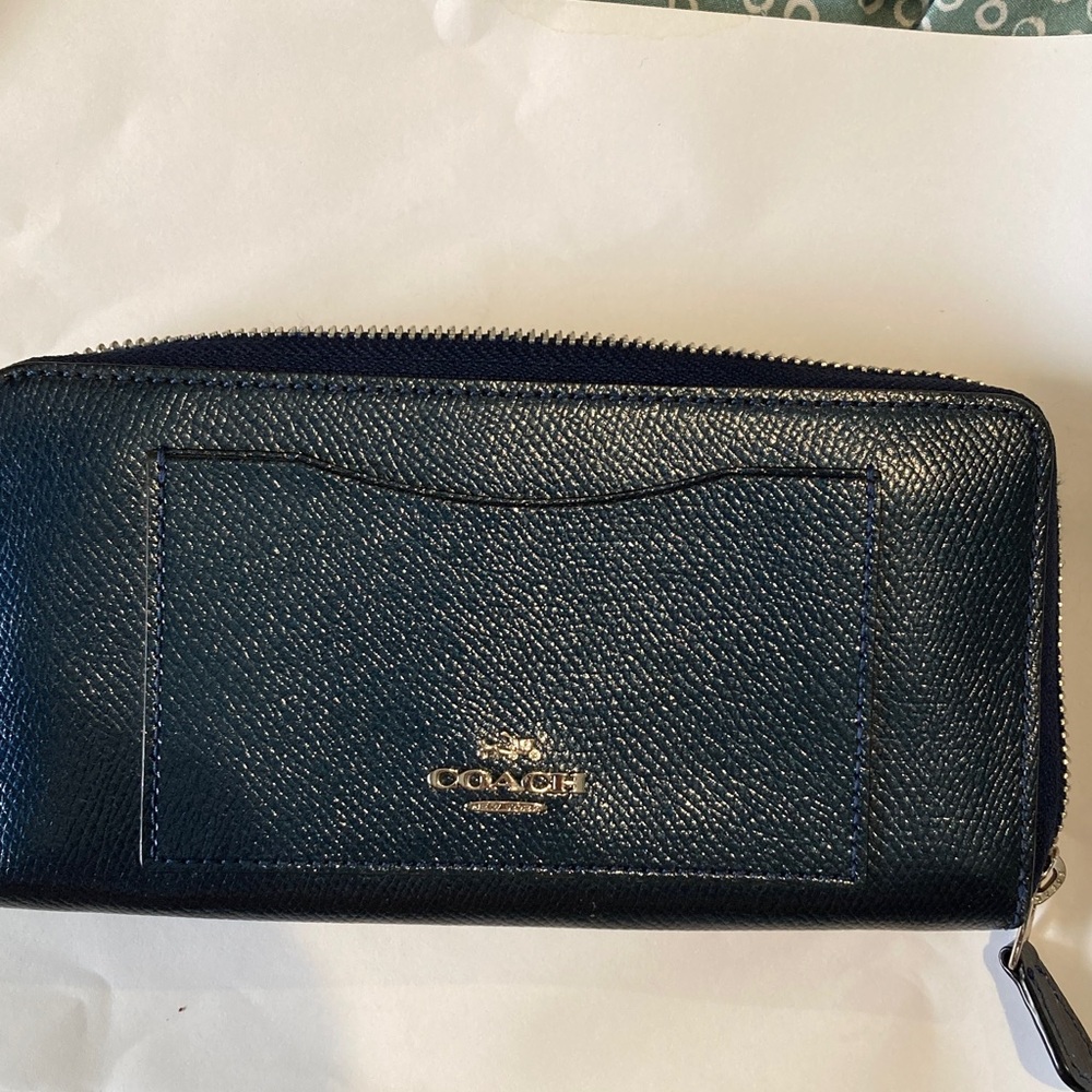 Coach Midnight Blue Leather Wallet Excellent Condition, Genuine Leather
